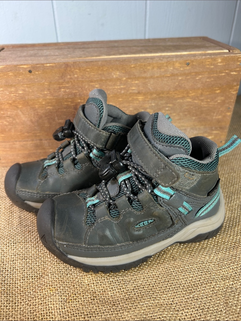 Keen Kids Gray and Teal Hiking Boots